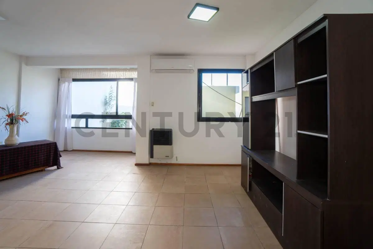Departamento en venta en La Plata de un dormitorio con cochera 3