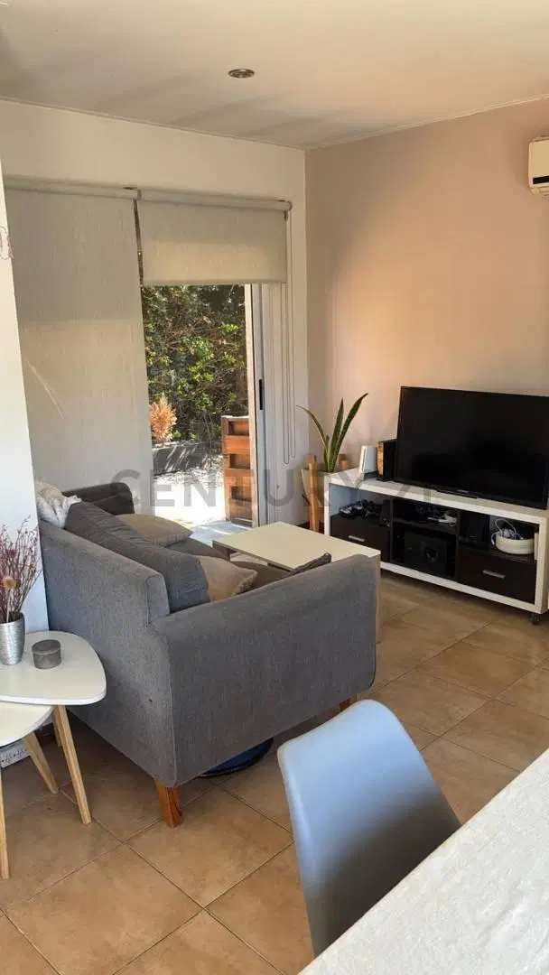 Duplex en venta en Gonnet 4