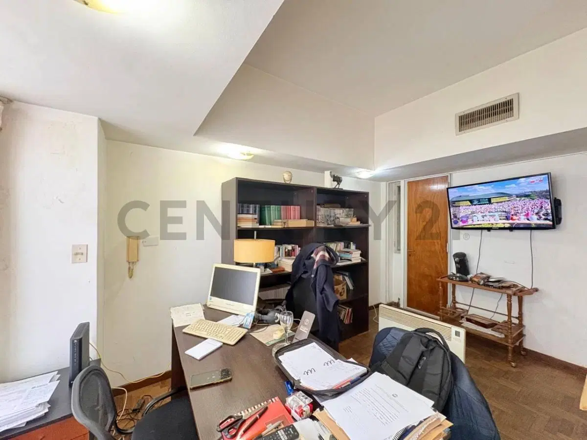 OFICINA LOCAL EN VENTA EN LA PLATA 8
