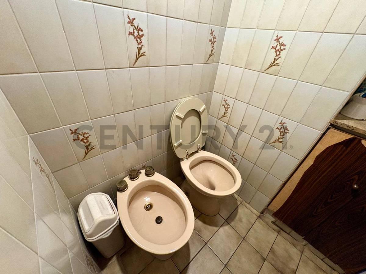 Foto de OFICINA LOCAL EN VENTA EN LA PLATA, imagen 5