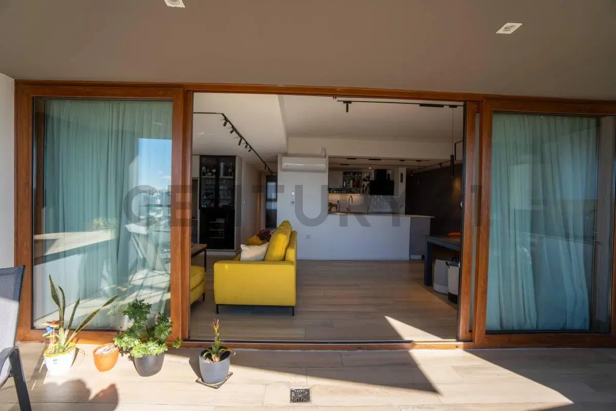Departamento en venta en La Plata con cochera 5