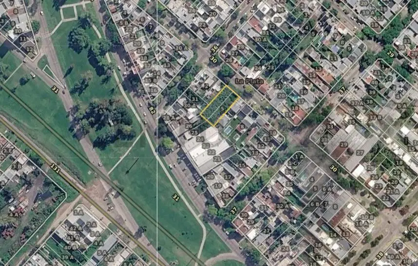 LOTE EN VENTA EN LA PLATA - 932M2 1