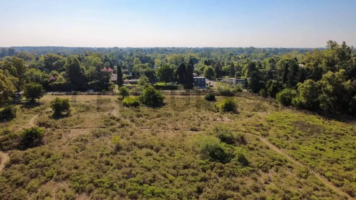 VENTA LOTE EN VILLA ELISA - BARRIO EL NAZARENO 4