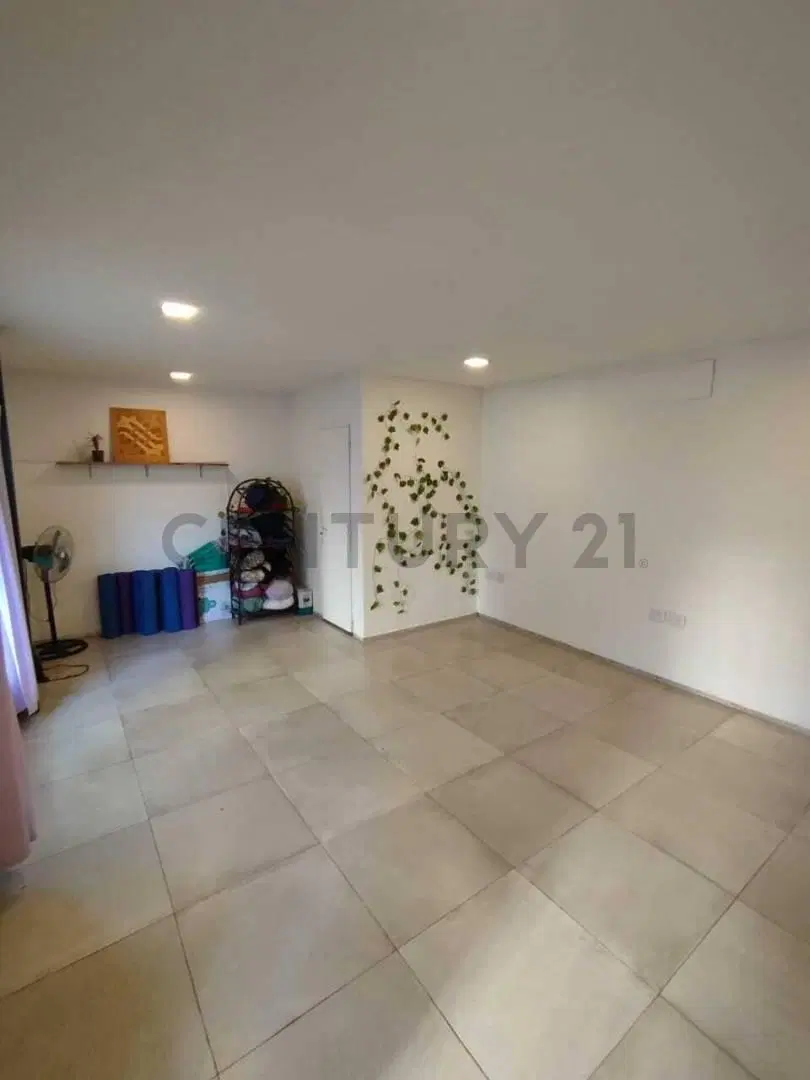 Local Comercial en Alquiler en La Plata 2