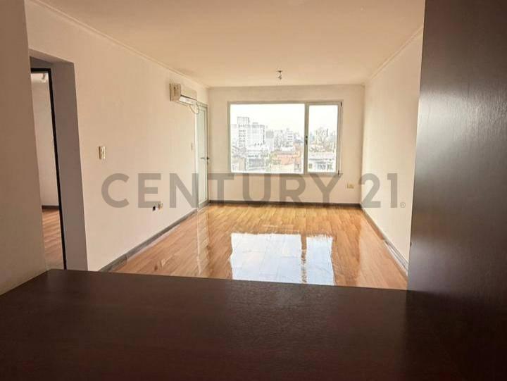 Foto de Departamento de 1 Dormitorio con cochera En Alquiler, imagen 4