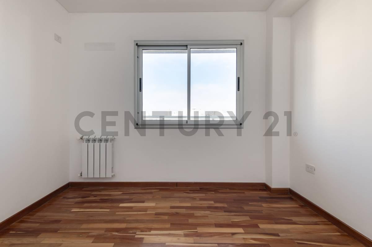 Foto de DEPARTAMENTO EN VENTA EN LA PLATA, imagen 2