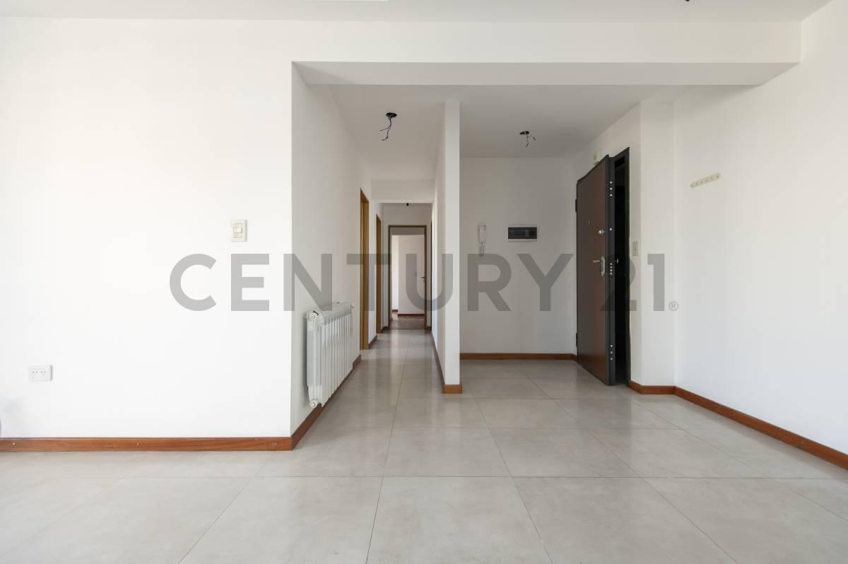 Foto de DEPARTAMENTO EN VENTA EN LA PLATA, imagen 1