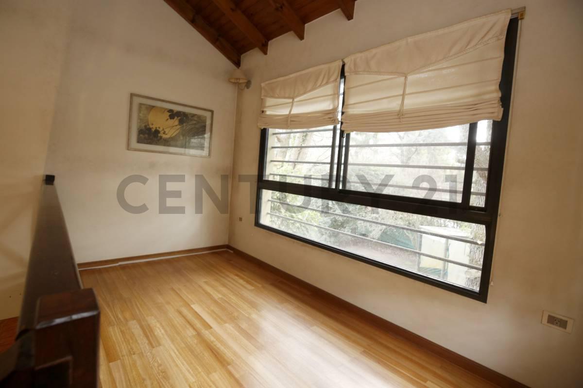 Foto de Casa en venta en Villa Elisa de 3 dormitorios con piscina y quincho, imagen 5