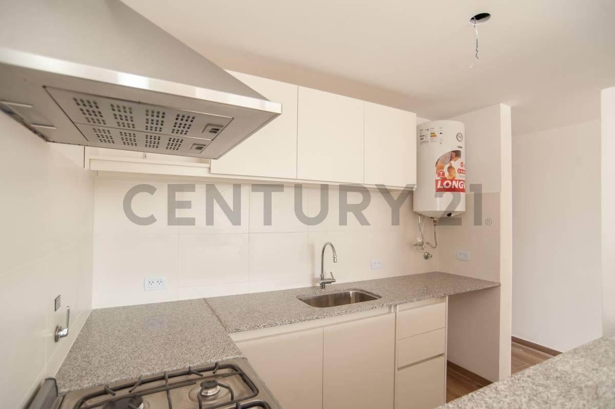 Foto de DEPARTAMENTO EN VENTA EN LA PLATA TIPO MONOAMBIENTE EN POZO, imagen 2