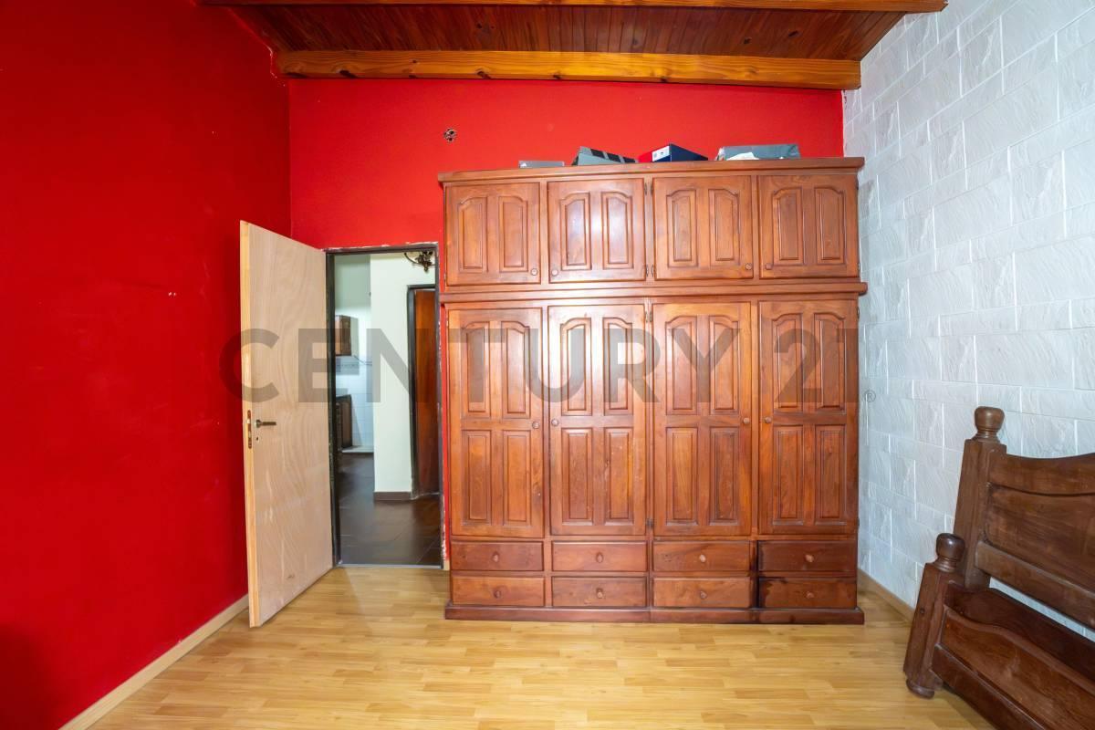Foto de CASA CON GALPON EN VENTA EN LA PLATA, imagen 4