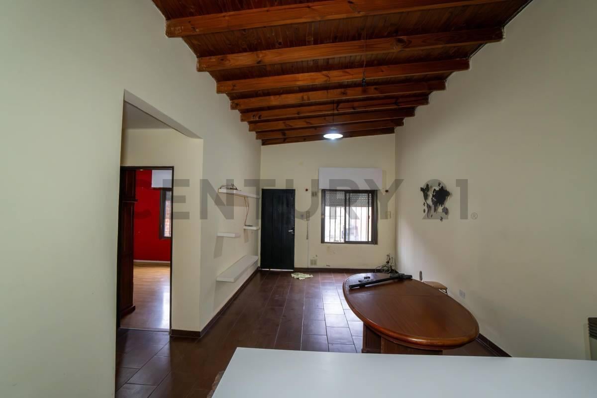 Foto de CASA CON GALPON EN VENTA EN LA PLATA, imagen 1