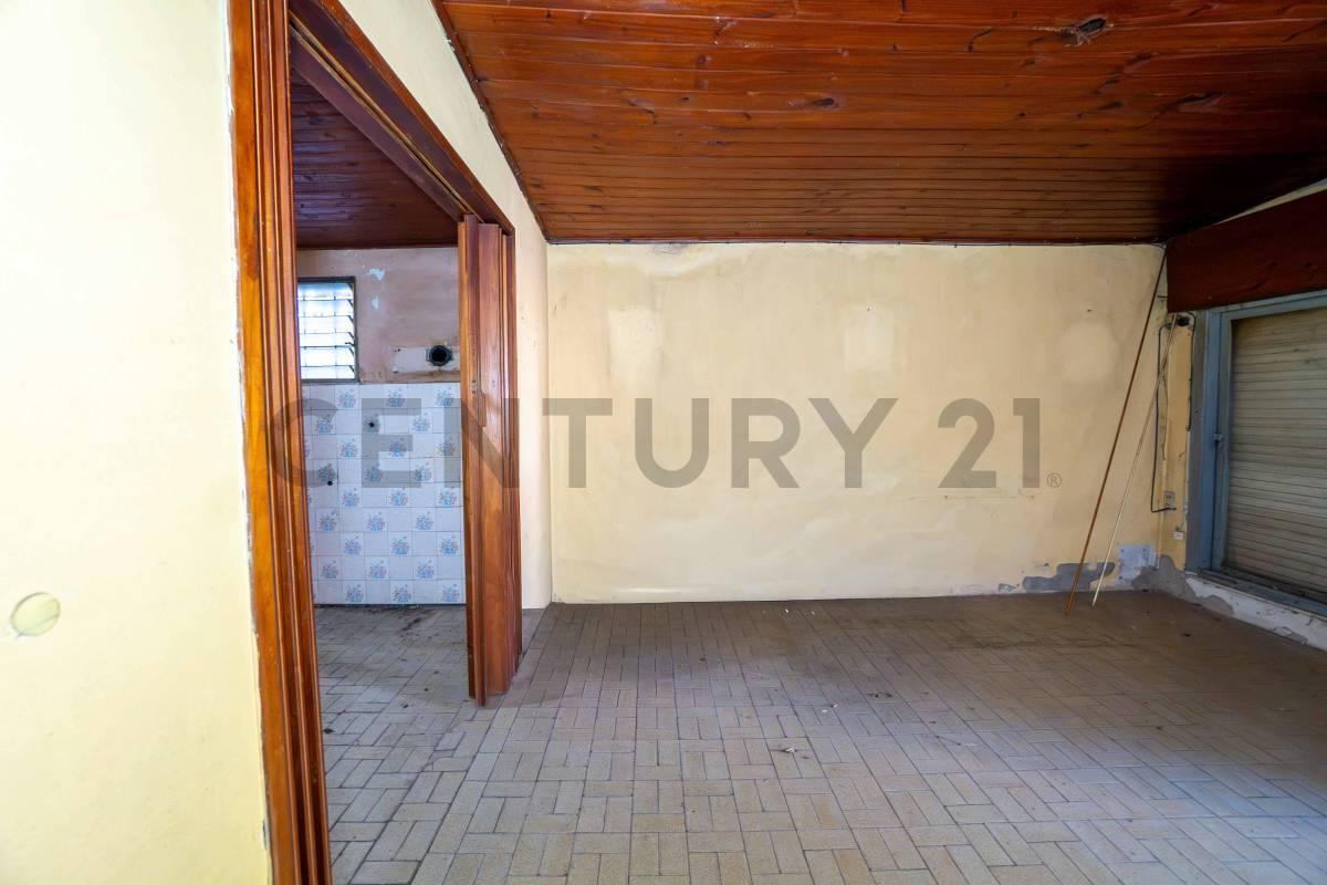 Foto de CASA CON GALPON EN VENTA EN LA PLATA, imagen 4