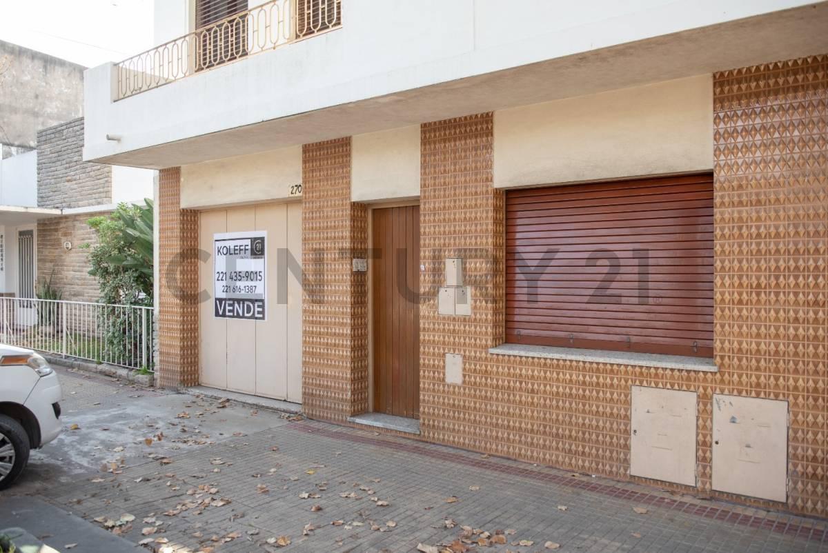 Foto de 116 37 y 38 Casa en venta 2 dormitorios en Barrio Hipodromo La Plata, imagen 1