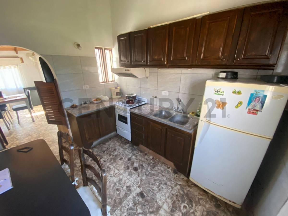 Foto de 23 entre 523 y 524, Casa 3 dormitorios en Venta, La Plata.-, imagen 2