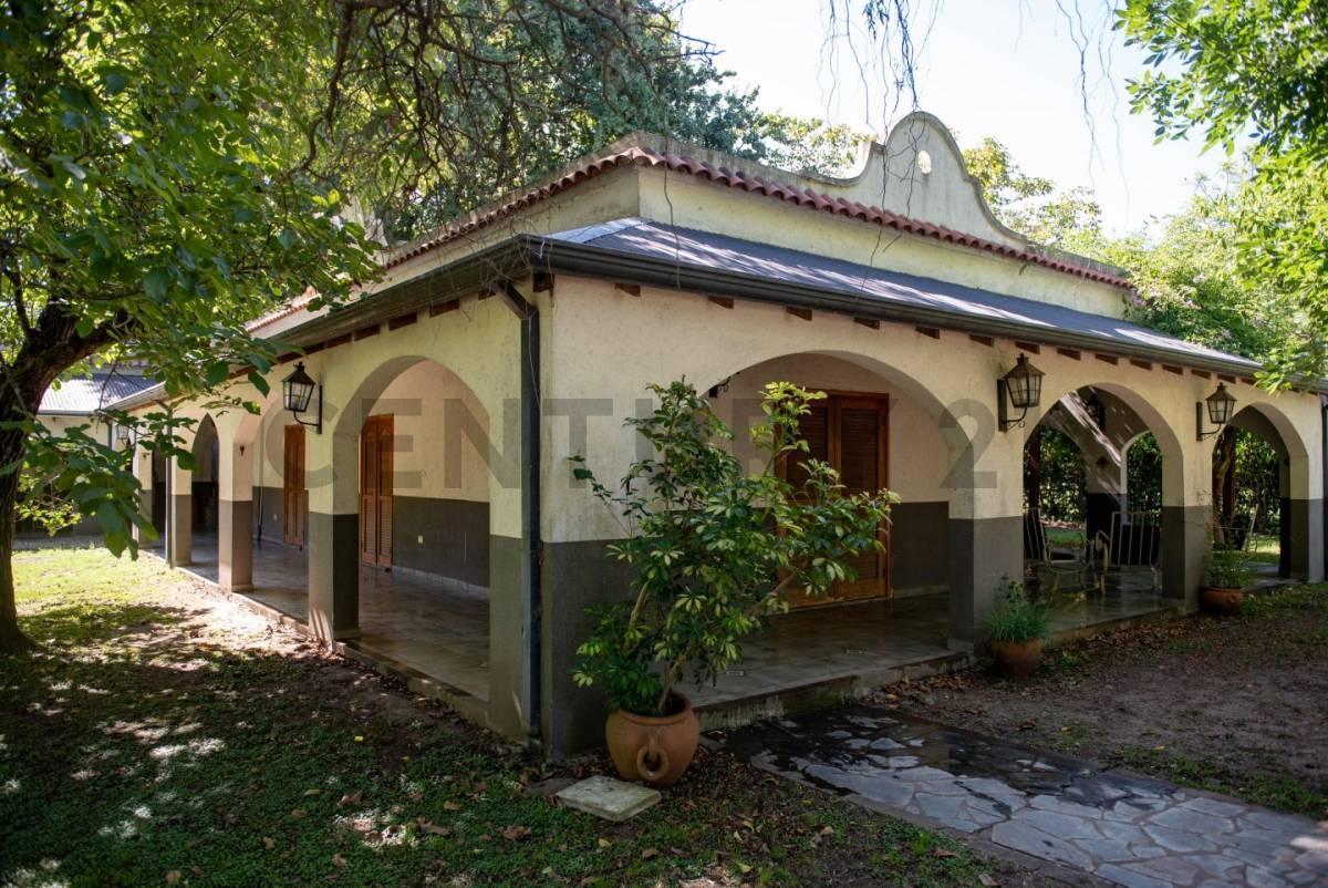 Foto de 515 y 214 Casa en venta 3 dormitorios en Abasto, La Plata, imagen 1