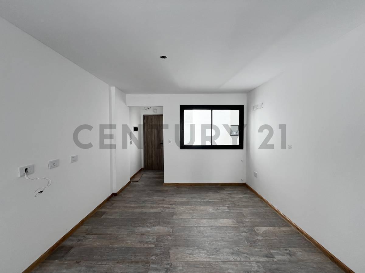 Foto de En venta Departamento de 2 Dormitorios con cochera A Estrenar, imagen 3