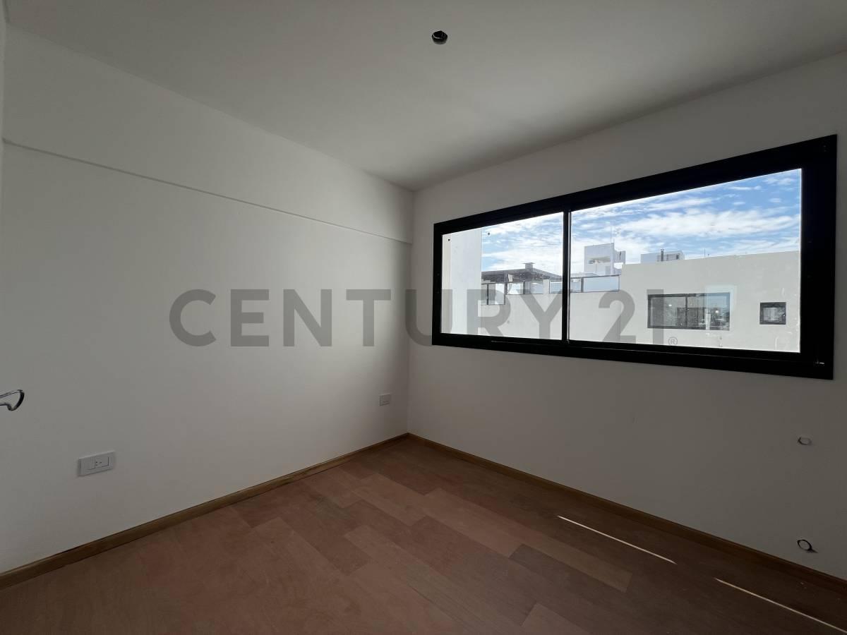 Foto de En venta Departamento de 2 Dormitorios con cochera A Estrenar, imagen 4