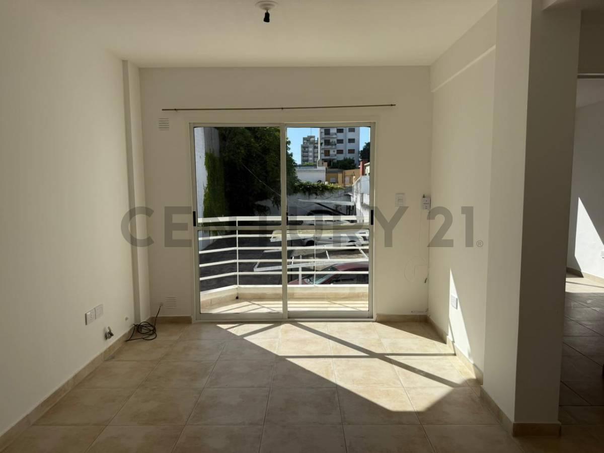 Foto de Departamento de 1 dormitorio en venta La Plata - calle 58 e/ 11 y 12, imagen 2