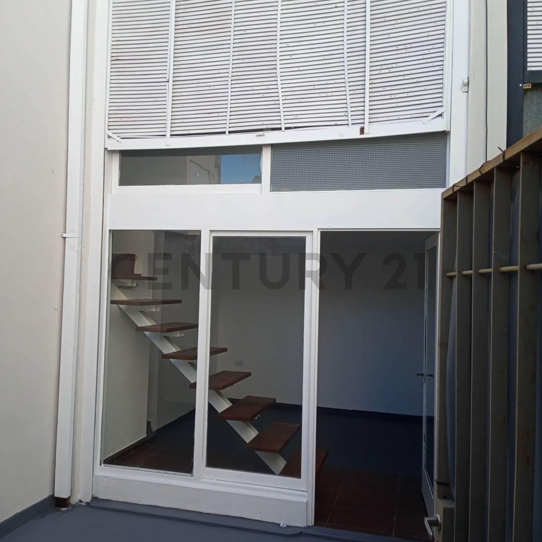 Foto de Calle 22 e/ 42 y 43 | OPORTUNIDAD | Ph Departamento 1 dormitorio | La, imagen 4