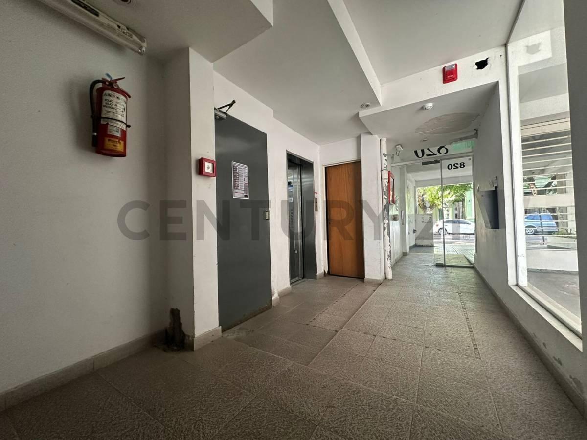 Foto de Calle 58 e/ 11 y 12 N° 820 | Venta de Departamento de 1 Dormitorio, imagen 2