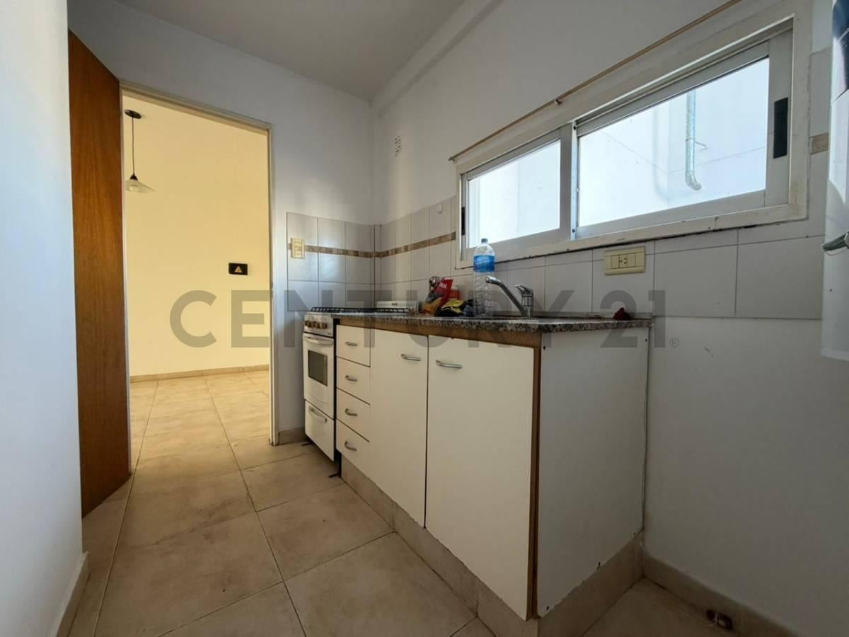 Foto de Calle 58 e/ 11 y 12 N° 820 | Venta de Departamento de 1 Dormitorio, imagen 3