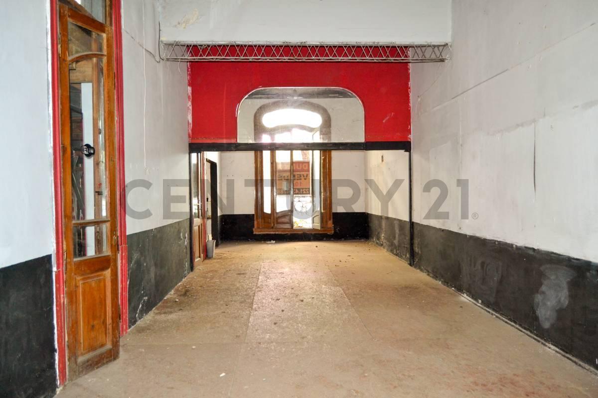 Foto de Calle 55 entre 6 y 7 | Casa de 8 ambientes | Venta | La Plata, imagen 1