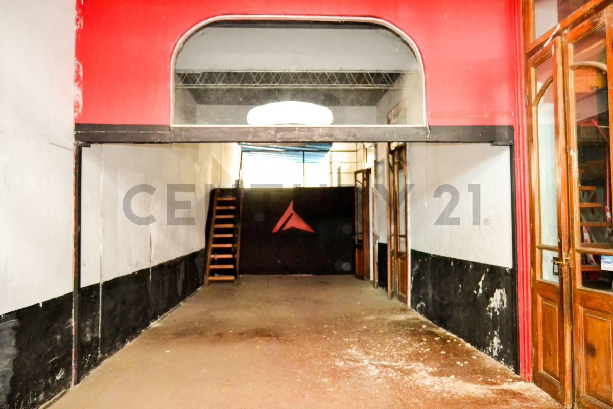 Foto de Calle 55 entre 6 y 7 | Casa de 8 ambientes | Venta | La Plata, imagen 5