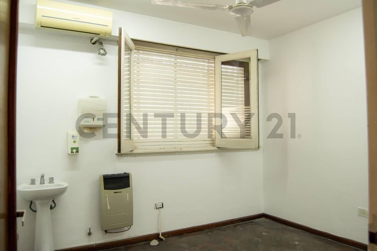 Foto de Calle 3 esquina 65 | Venta Casa 7 dormitorios | La Plata, imagen 5