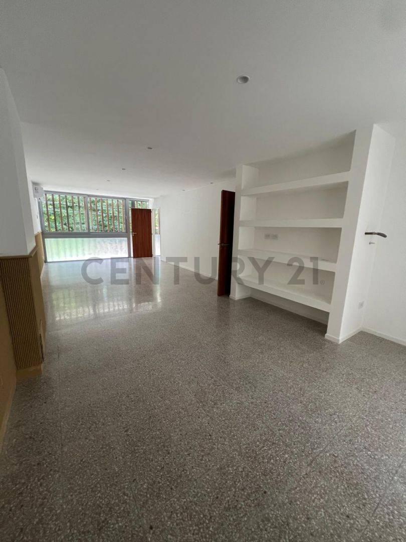 Foto de Venta de Local con cochera , La Plata - calle 56 e/ 13 y 14, imagen 3