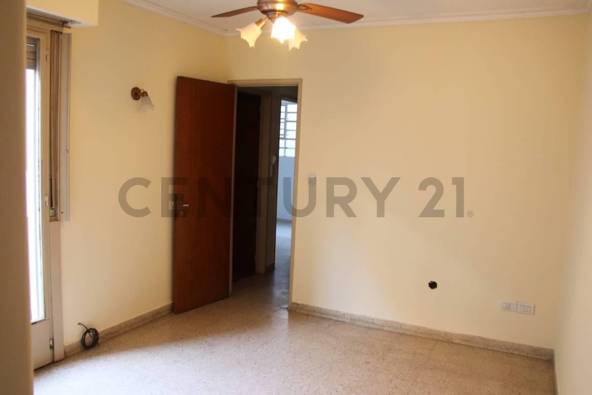 Foto de VENTA DE PH DE DOS DORMITORIOS | CALLE 58 E/ 8 Y 9 | LA PLATA, imagen 5