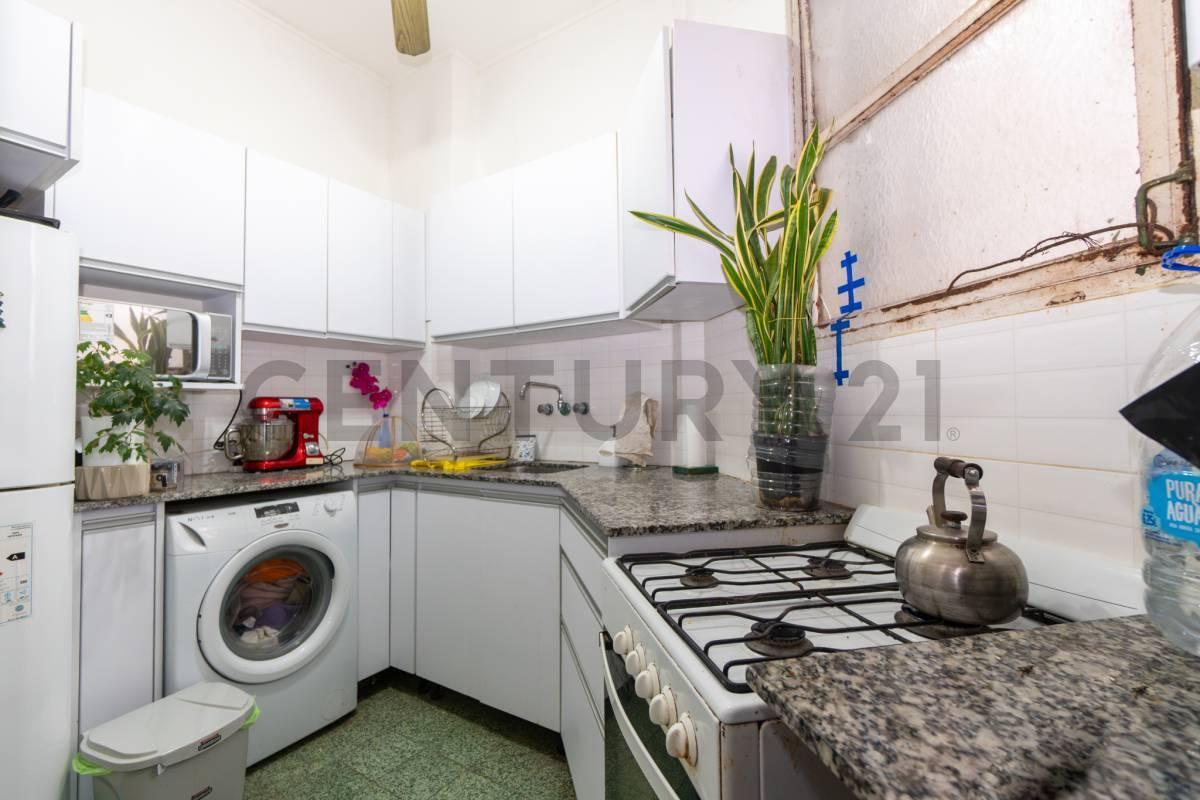 Foto de Departamento en Venta en La Plata de dos dormitorios. Zona, imagen 3