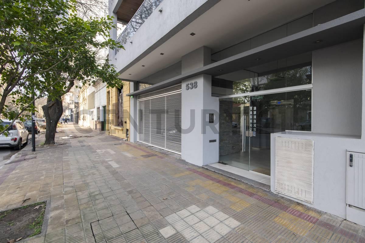 Foto de Departamento en Venta en La Plata de dos dormitorios y cochera, imagen 1