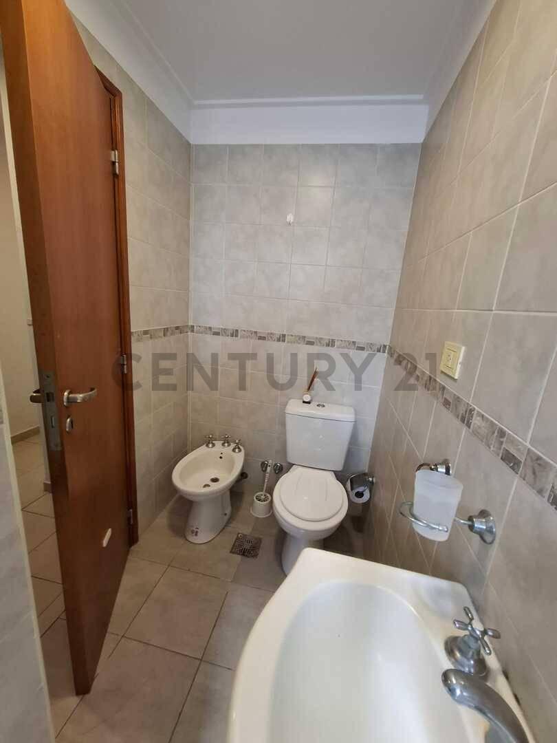 Foto de CALLE 19 Y DIAGONAL 76 FRENTE PLAZA IRIGOYEN | VENTA MONOAMBIENTE, imagen 4