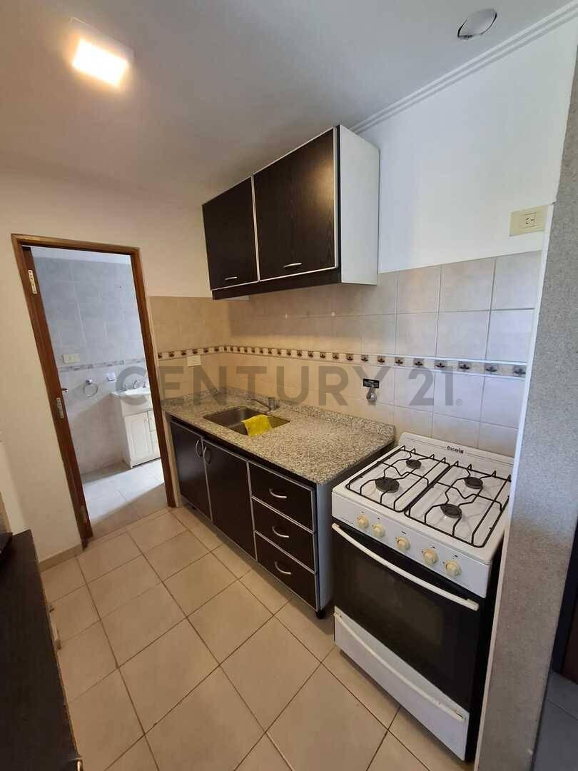 Foto de CALLE 19 Y DIAGONAL 76 FRENTE PLAZA IRIGOYEN | VENTA MONOAMBIENTE, imagen 5