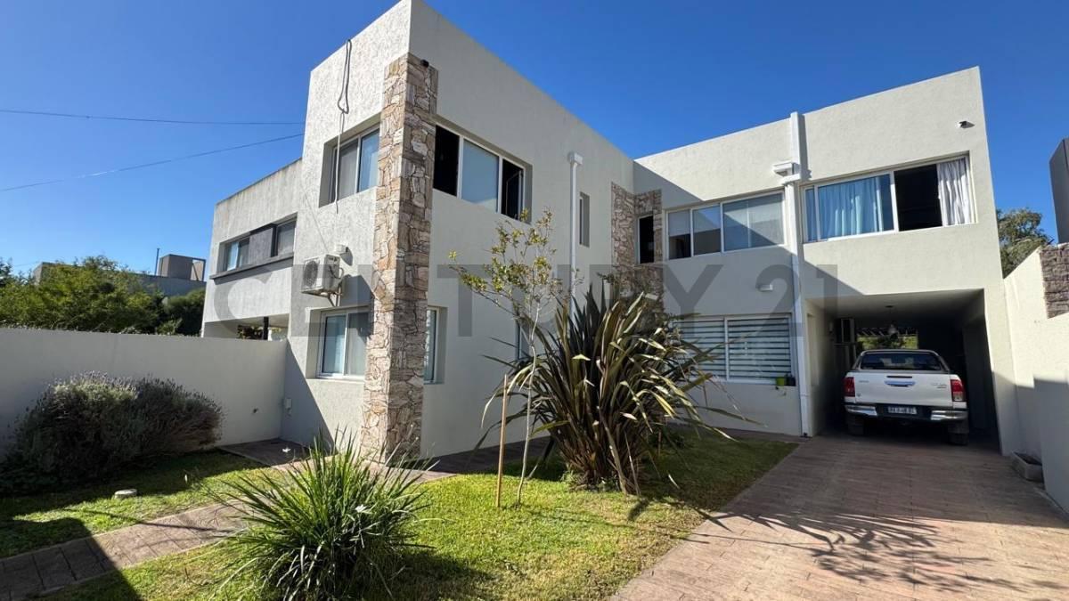 Foto de CASA EN VENTA EN EL QUIMILAR, imagen 1