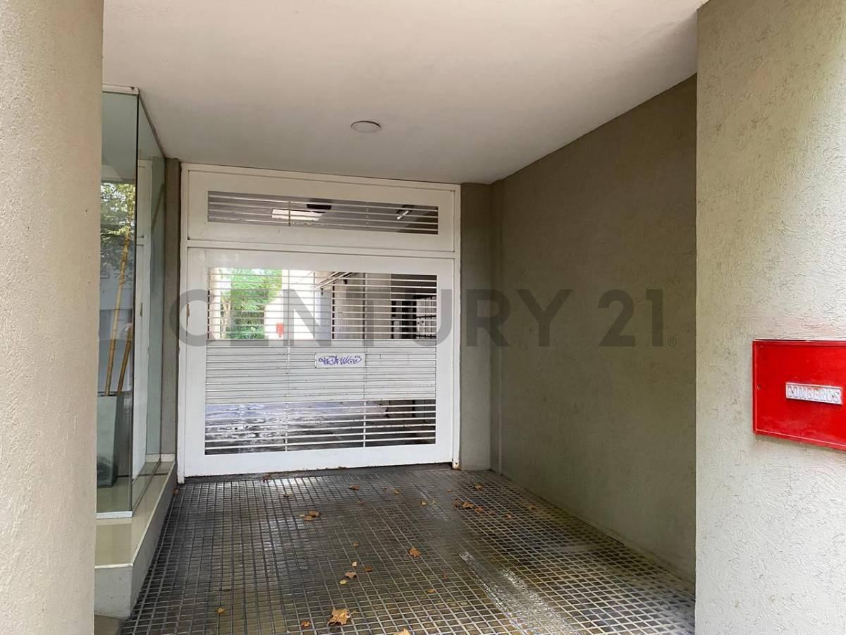 Foto de CALLE 14 E/ 62 Y 63 | COCHERA EN VENTA | LA PLATA, imagen 1