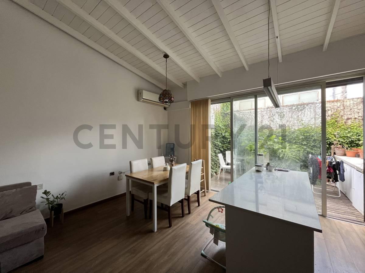 Foto de 37 entre 11 y 12 PH refaccionado de 3 dormitorios en VENTA LA PLATA, imagen 1