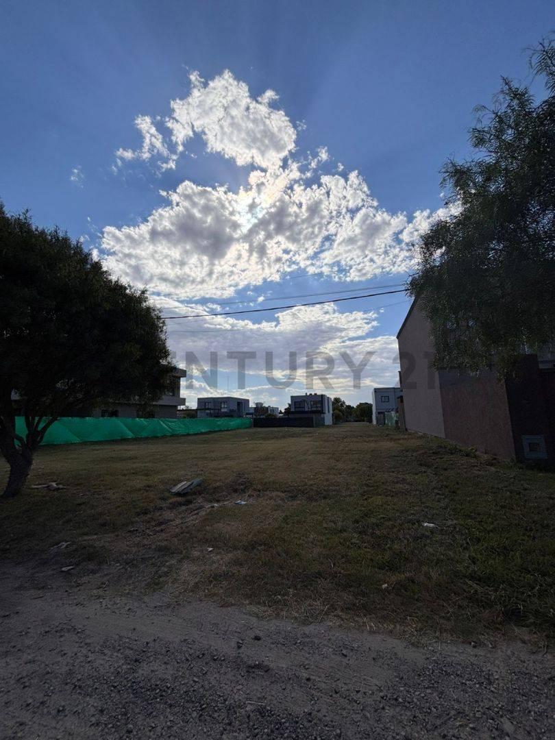 Foto de 489 ENTRE 133 Y 134 Venta de Lote BARRIO ALTOS DE LACROZE GORINA, imagen 2