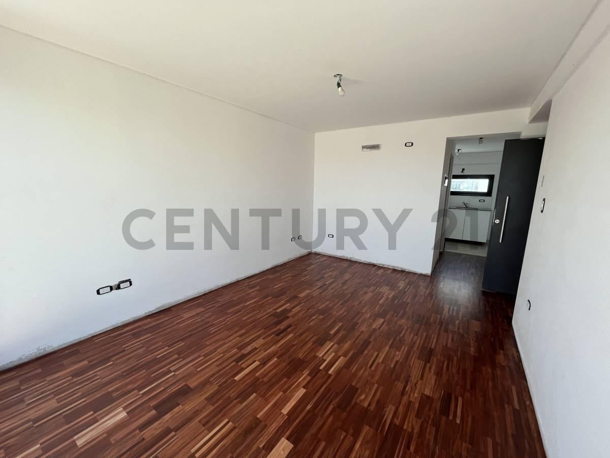 Foto de 3 ENTRE 61 Y 62 DEPARTAMENTO A ESTRENAR MONOAMBIENTE CON BALCON EN, imagen 4