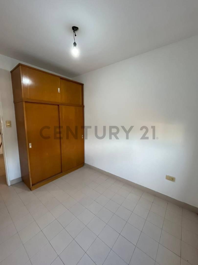 Foto de Departamento de 1 dormitorio en Venta zona facultades y hospitales La, imagen 2