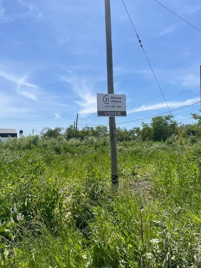 Foto de Terreno de 360 m² en Gonnet – Villa Castells - Zona residencial en, imagen 1