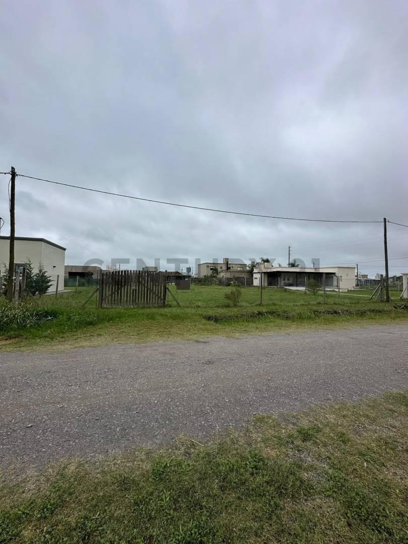 Foto de 627 Y 135 | Lote/Terreno EN VENTA BARRIO TERRANOVA, ARANA, imagen 1