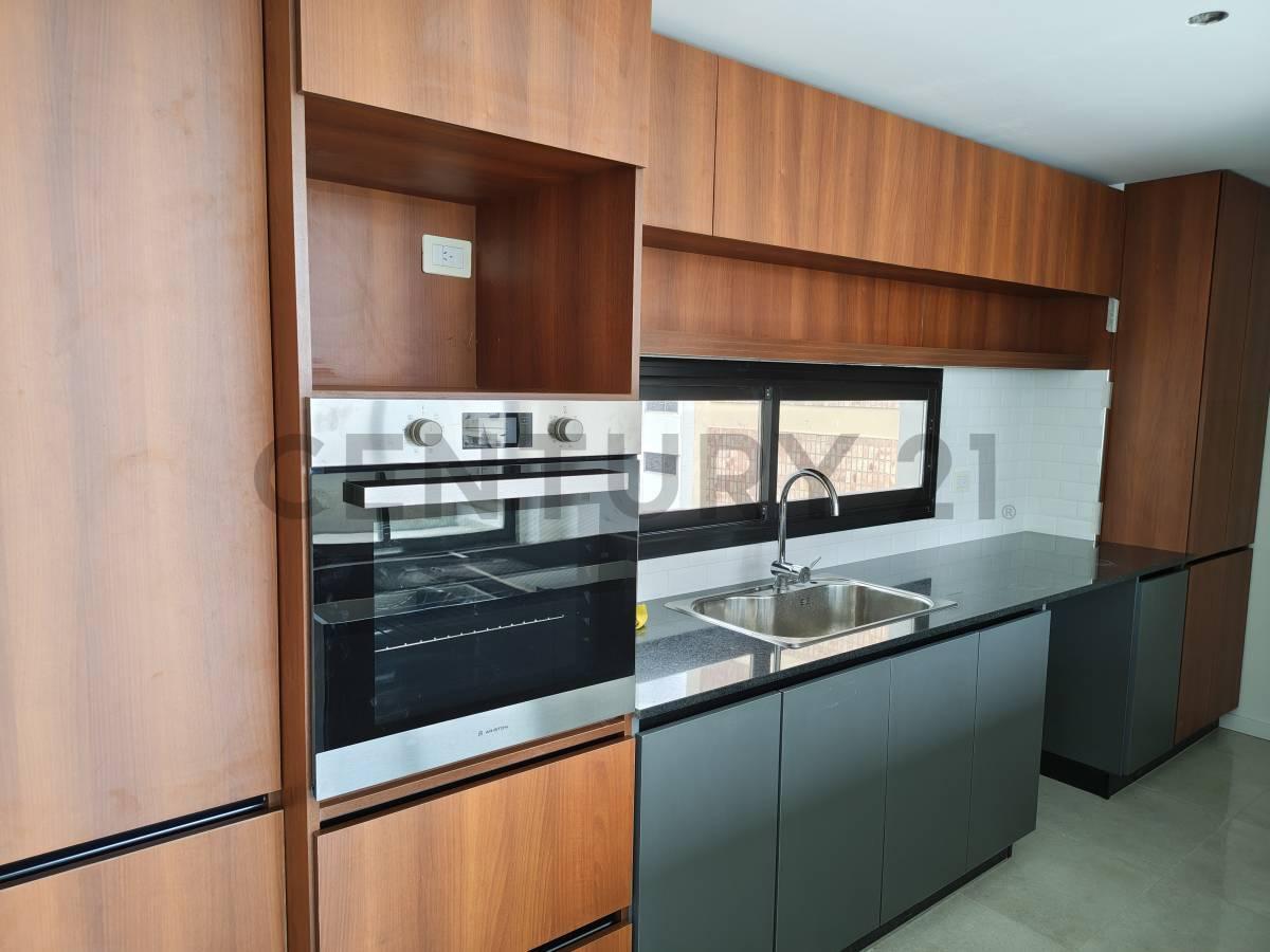 Foto de 5 entre 43 y 44 - DEPARTAMENTO DE CATEGORIA - 3 DORMITORIOS A ESTRENAR, imagen 1