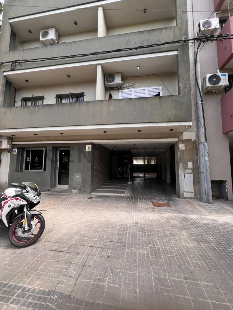 Foto de 45 entre 30 y 31 DEPARTAMENTO MONOAMBIENTE CON COCHERA EN VENTA LA PLATA, imagen 5