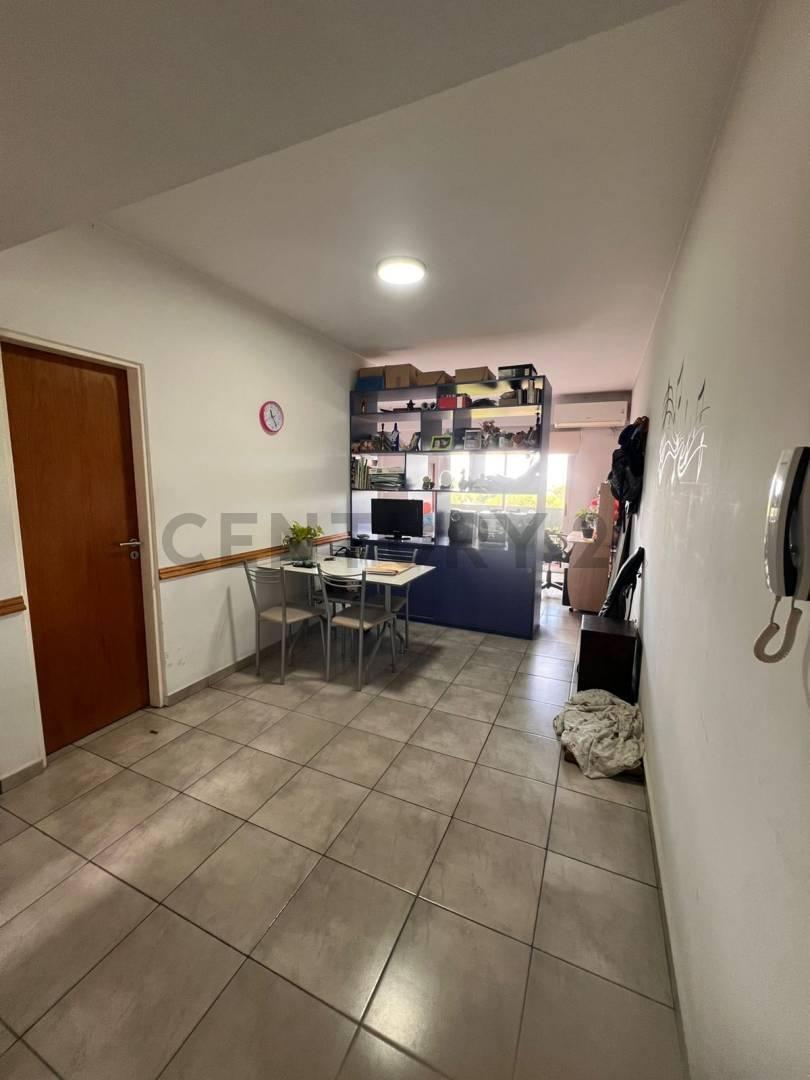 Foto de 45 entre 30 y 31 DEPARTAMENTO MONOAMBIENTE CON COCHERA EN VENTA LA PLATA, imagen 4