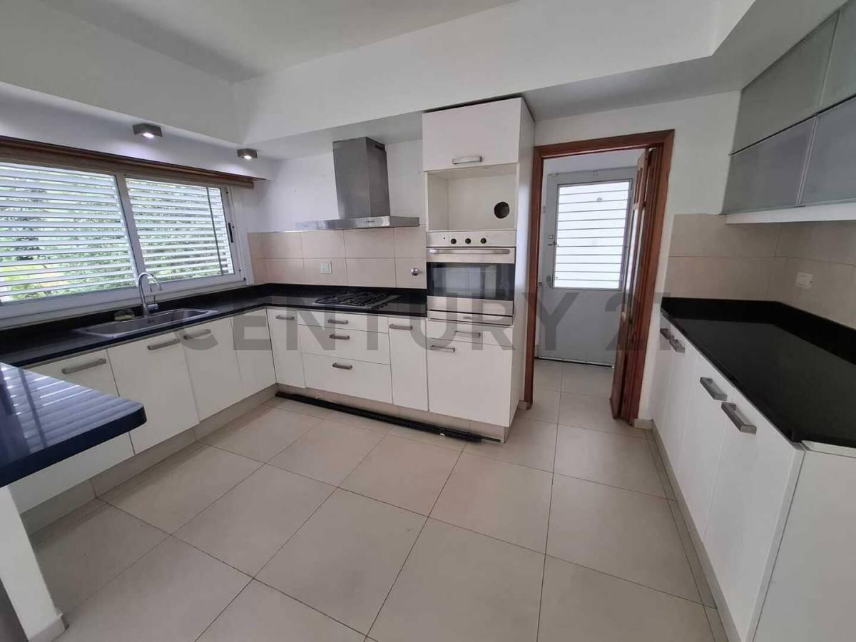 Foto de Calle 8 entre 521 y 521 bis | Casa en venta en Tolosa., imagen 4