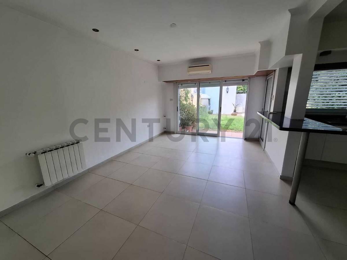 Foto de Calle 8 entre 521 y 521 bis | Casa en venta en Tolosa., imagen 1