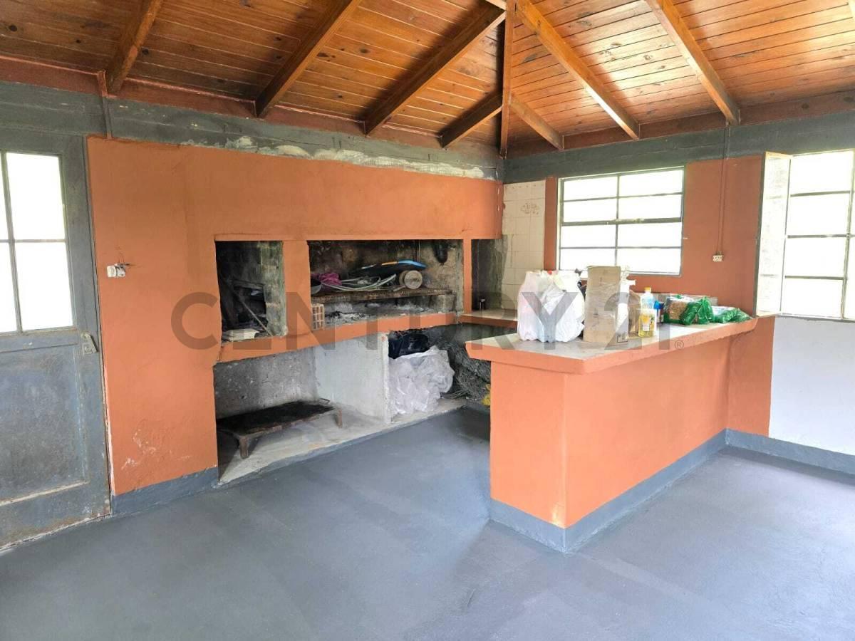 Foto de Casa con quincho - 515 e/ 141 y 142 - USD 98.000, imagen 3