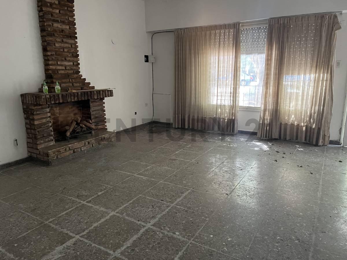 Foto de Casa de 3 dormitorios en venta | Calle 38 entre 11 y 12 - La Plata, imagen 3