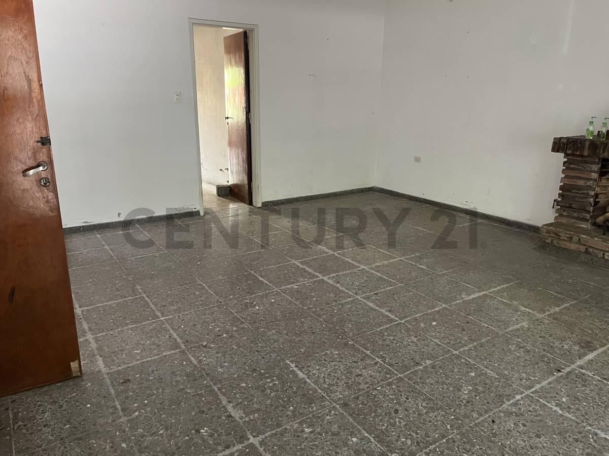 Foto de Casa de 3 dormitorios en venta | Calle 38 entre 11 y 12 - La Plata, imagen 1